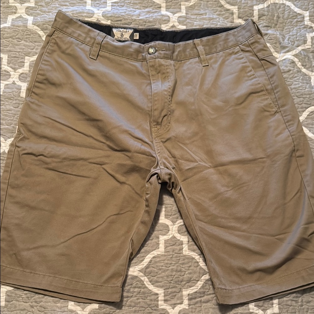 Volcom Men's Tan Casual Shorts